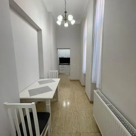 Апартаменты 1501 Wergass 18 *